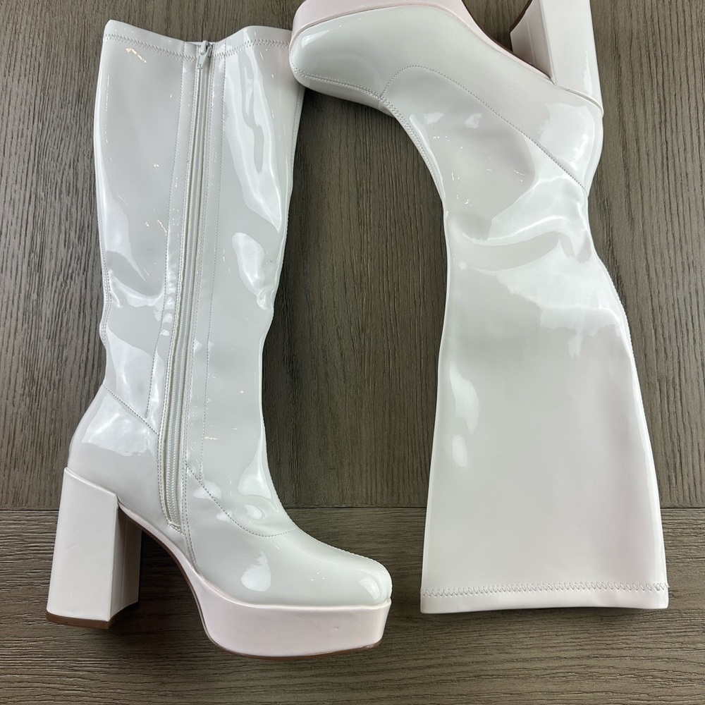 DREAM PAIRS Y2K-inspired Knee-high Platform Gogo Boots
Size 6.5 - Picture 3 of 8